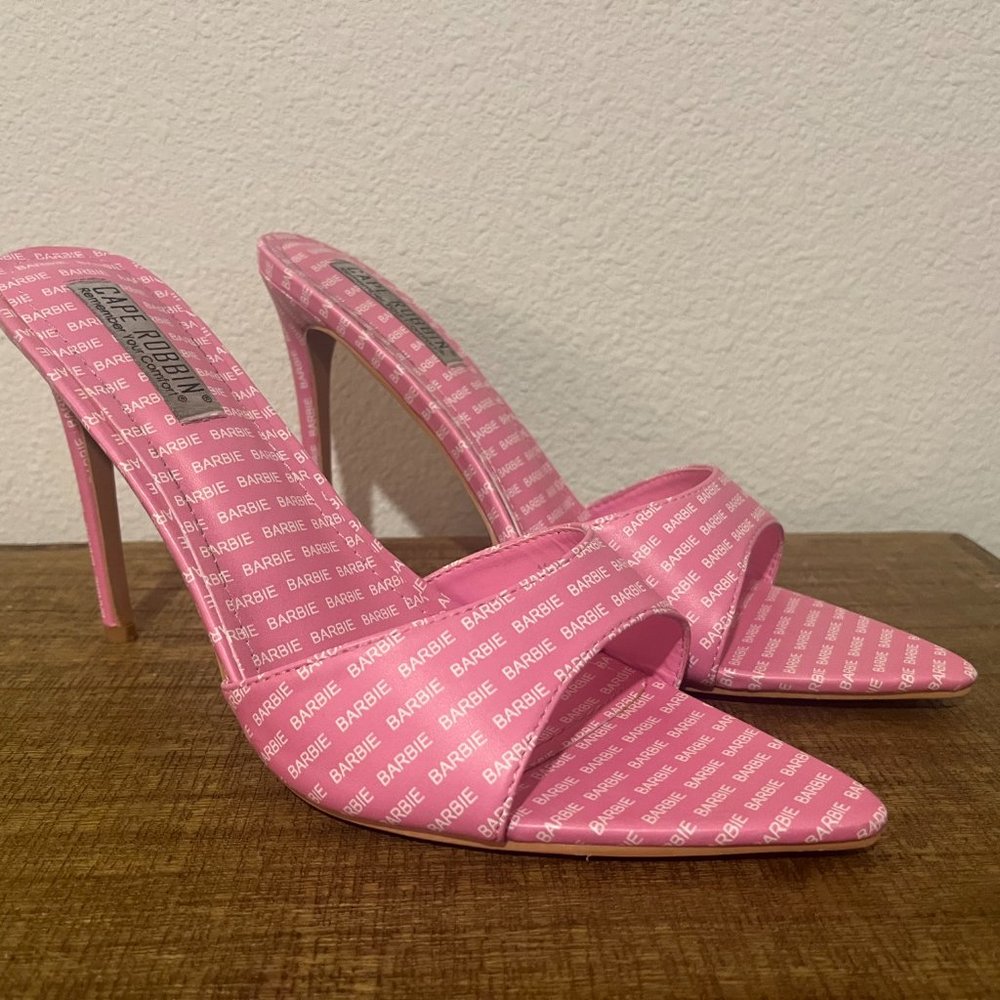 Cape Robbin Barbie Shoe Collection Pink size 11 Y2K